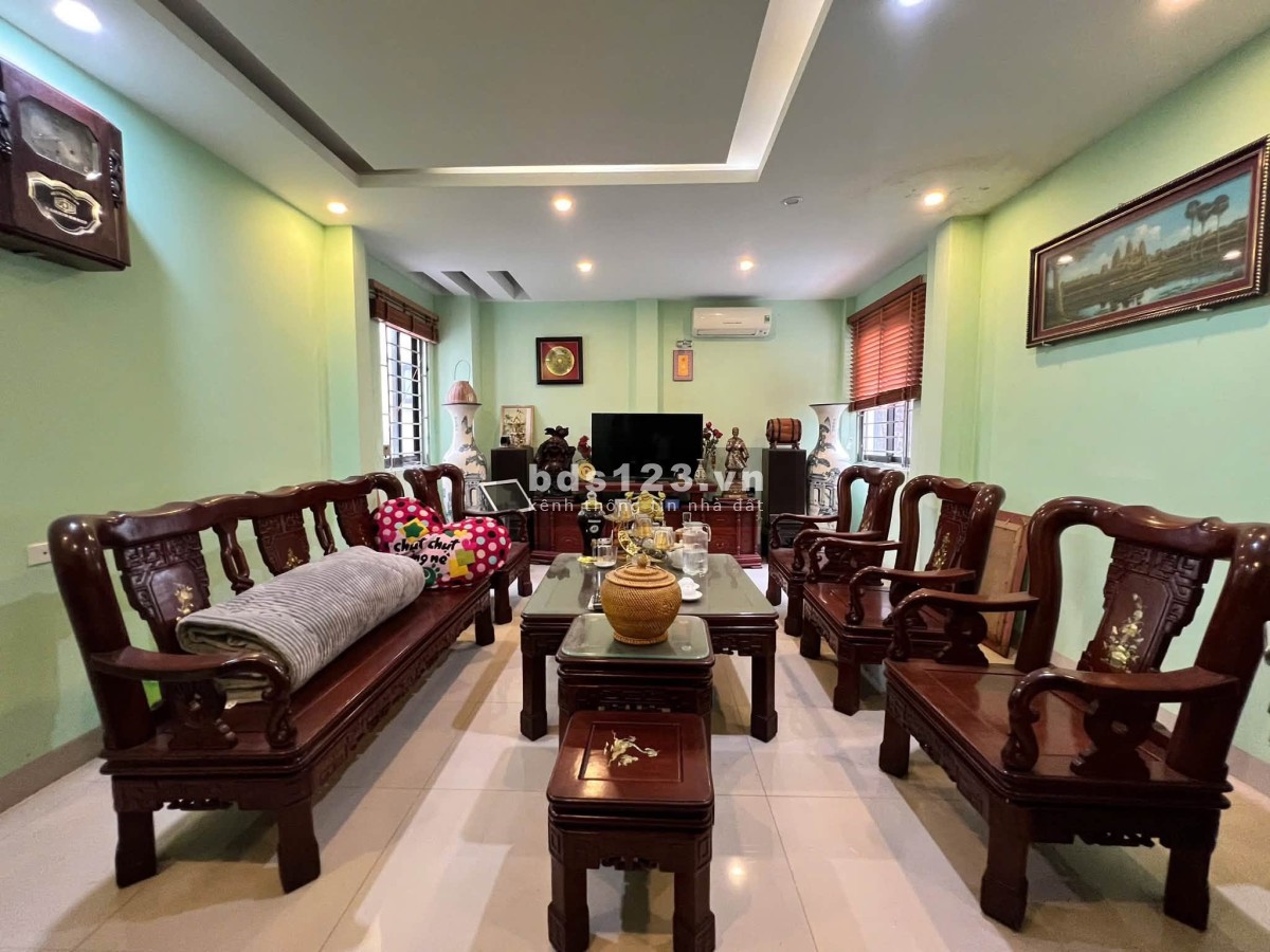 BÁN NHÀ LIỀN KỀ AO SÀO HOÀNG MAI – 67M² - 4 TẦNG – GARA Ô…