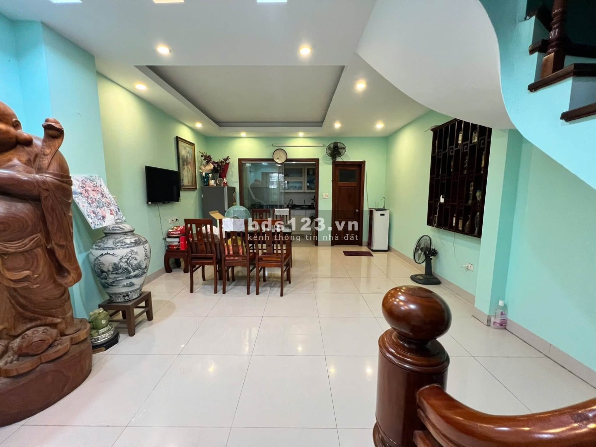 BÁN NHÀ LIỀN KỀ AO SÀO HOÀNG MAI – 67M² - 4 TẦNG – GARA Ô…