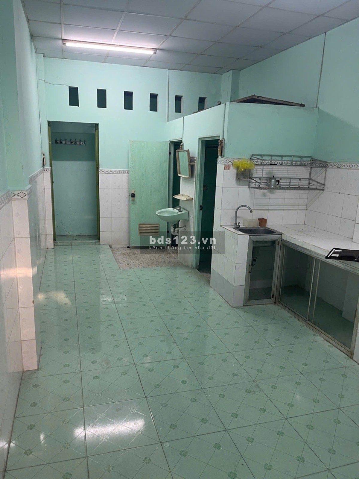 BÁN NHÀ MẶT PHỐ VINHOMES SAIGON PARK TRỆT 4 LẦU BTCT DÒNG TIỀN…