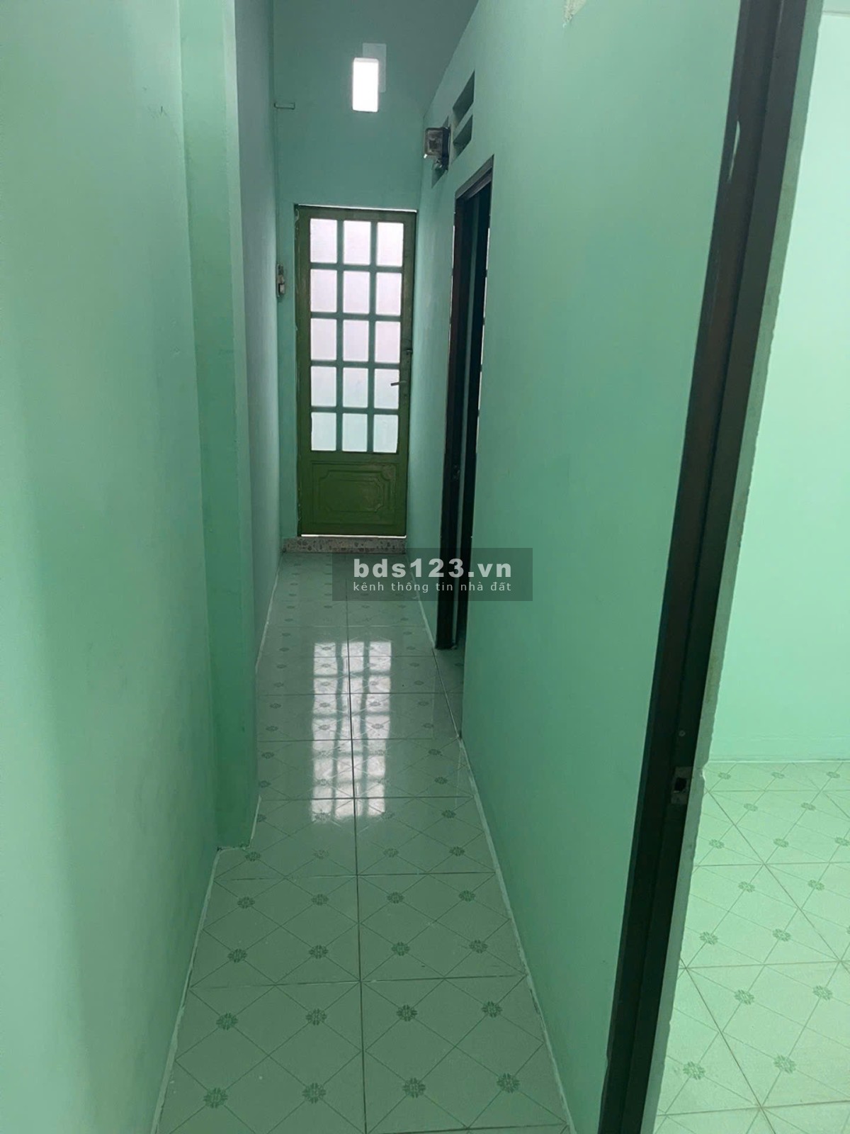 BÁN NHÀ MẶT PHỐ VINHOMES SAIGON PARK TRỆT 4 LẦU BTCT DÒNG TIỀN…