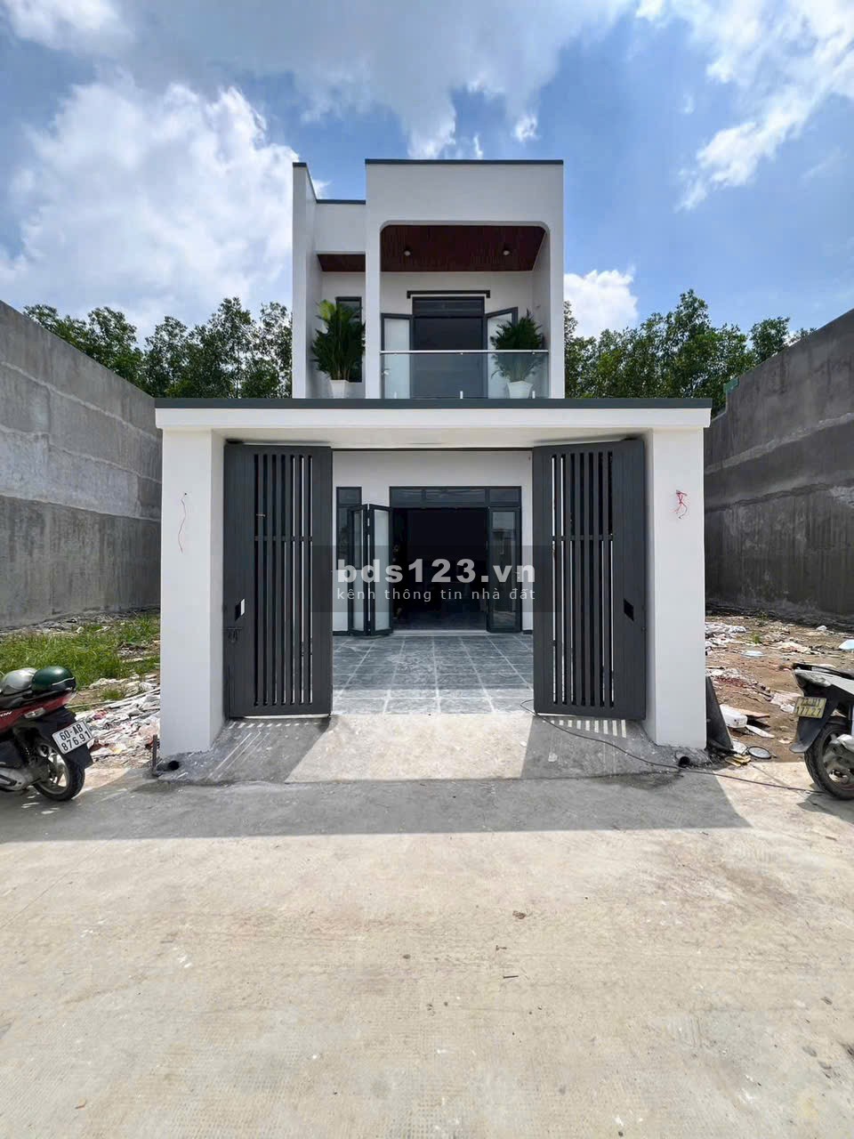 CƠ HỘI SỞ HỮU NHÀ LẦU SỔ RIÊNG GIÁ CỰC SỐC!