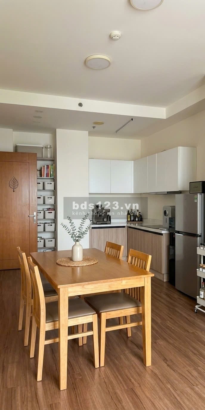 Căn góc 75m2 - Giá 3.3 tỷ bao thuế phí - 2PN2WC The Park Residence