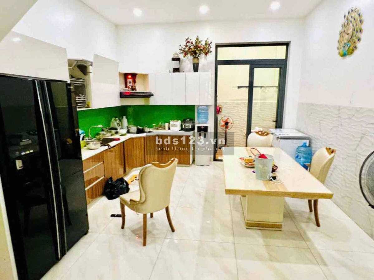  BÁN NHÀ HIỆP BÌNH – 82M² – NGANG 4.5M – 4 TẦNG – HẺM 8M…