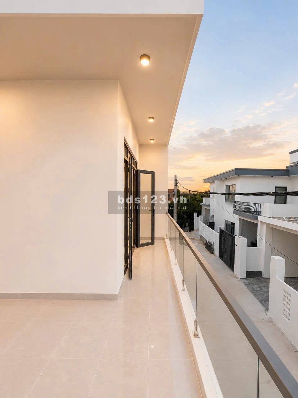 HOT! BIỆT THỰ MINI 100M², SỔ HỒNG RIÊNG, FULL THỔ CƯ GIÁ CHỈ…