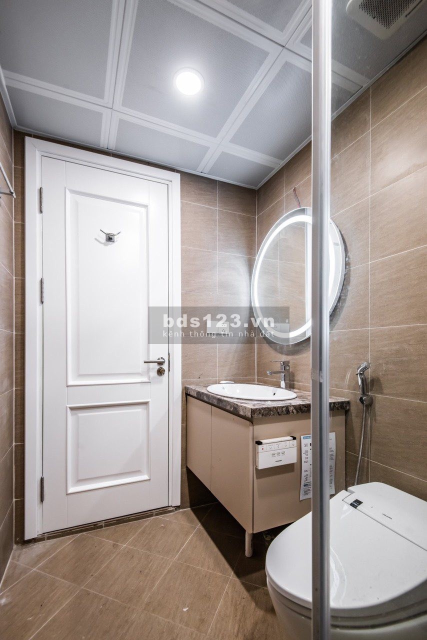 Bán nhanh căn hộ 50m2, giá 2 tỷ 2PN Full Nội Thất Vay 80% tại…