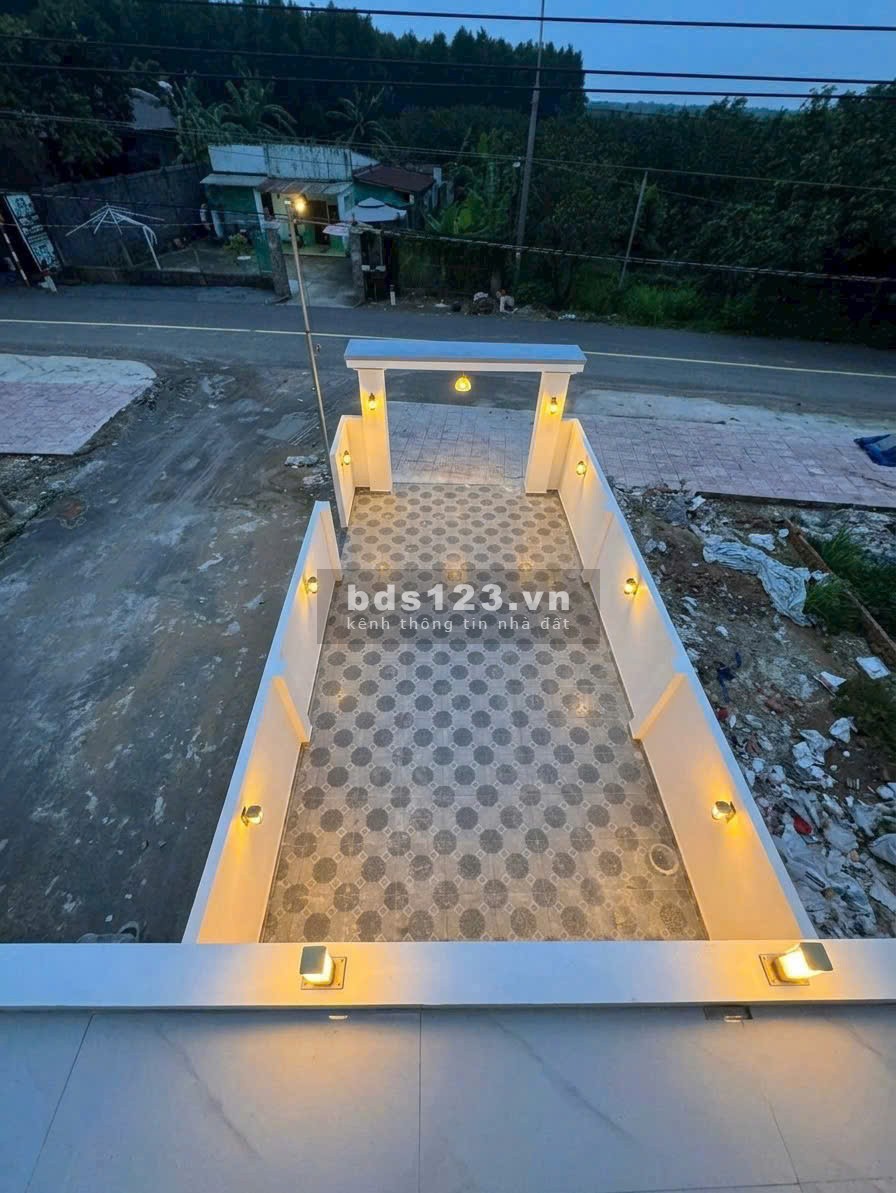 NHÀ LẦU MẶT TIỀN KINH DOANH NGAY BIÊN HÒA - TRẢ TRƯỚC CHỈ 700TR