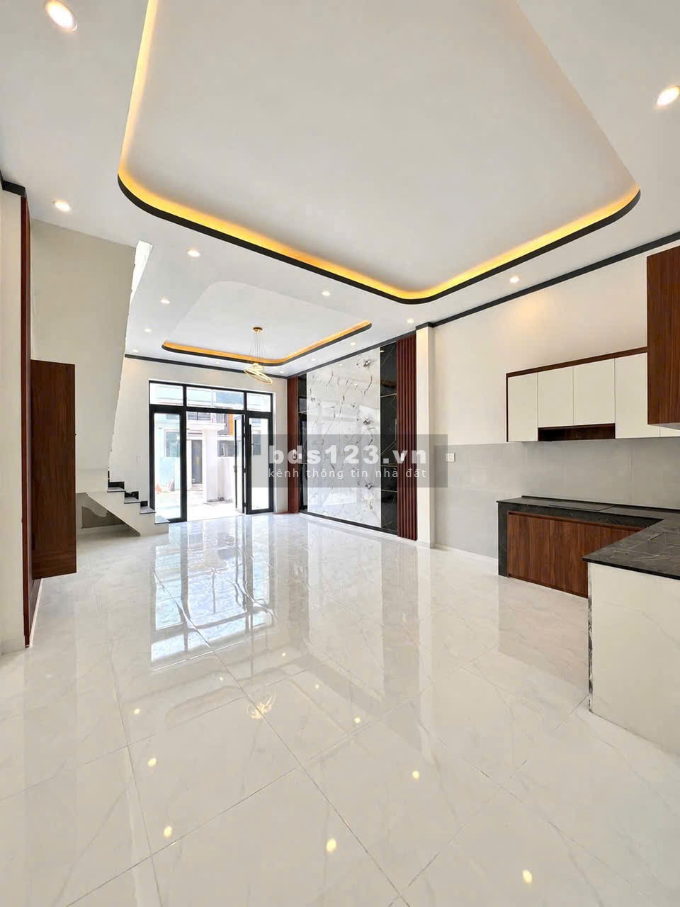 500TR - CÓ NHÀ RIÊNG - GẦN NGÃ 4 TÂN TRIỀU
