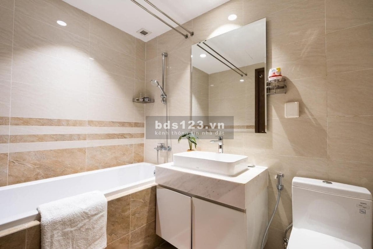 53M /2PN/ 2 Tỷ 120 ( SHR )Lê Quang Đinh , Full NT, Vay 70% 079.836.7791…