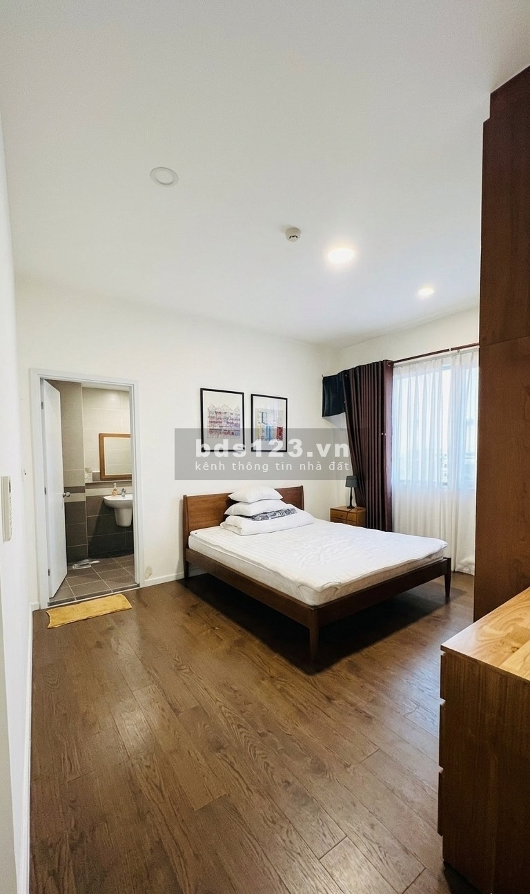 61m2 - Giá 2.78 tỷ bao thuế phí - 2PN1WC The Park Residence Nguyễn Hữu Thọ