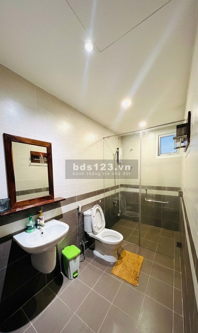 61m2 - Giá 2.78 tỷ bao thuế phí - 2PN1WC The Park Residence Nguyễn Hữu Thọ