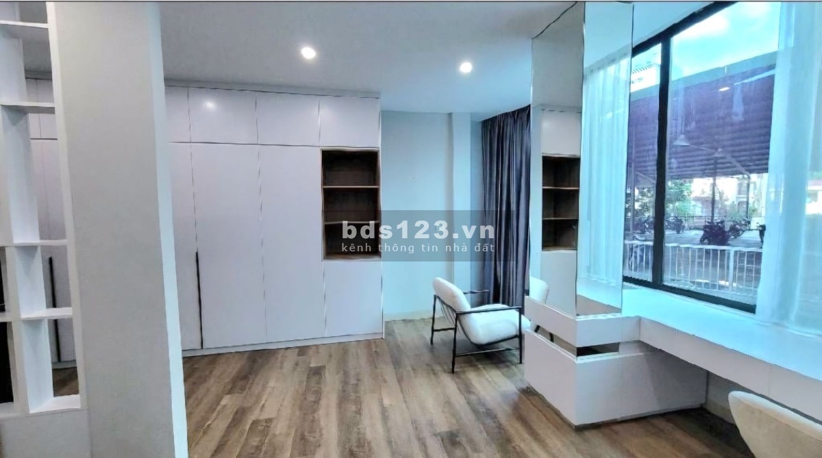 Trung tâm Cầu Giấy- Thanh Xuân- 42m2 5 tầng chỉ hơn 11 tỷ