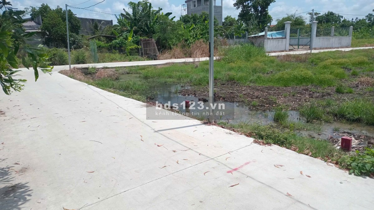 Bán Đất Thị Trấn Bến Lức Long An 100m² Chỉ 1.5 Tỷ - Sổ…