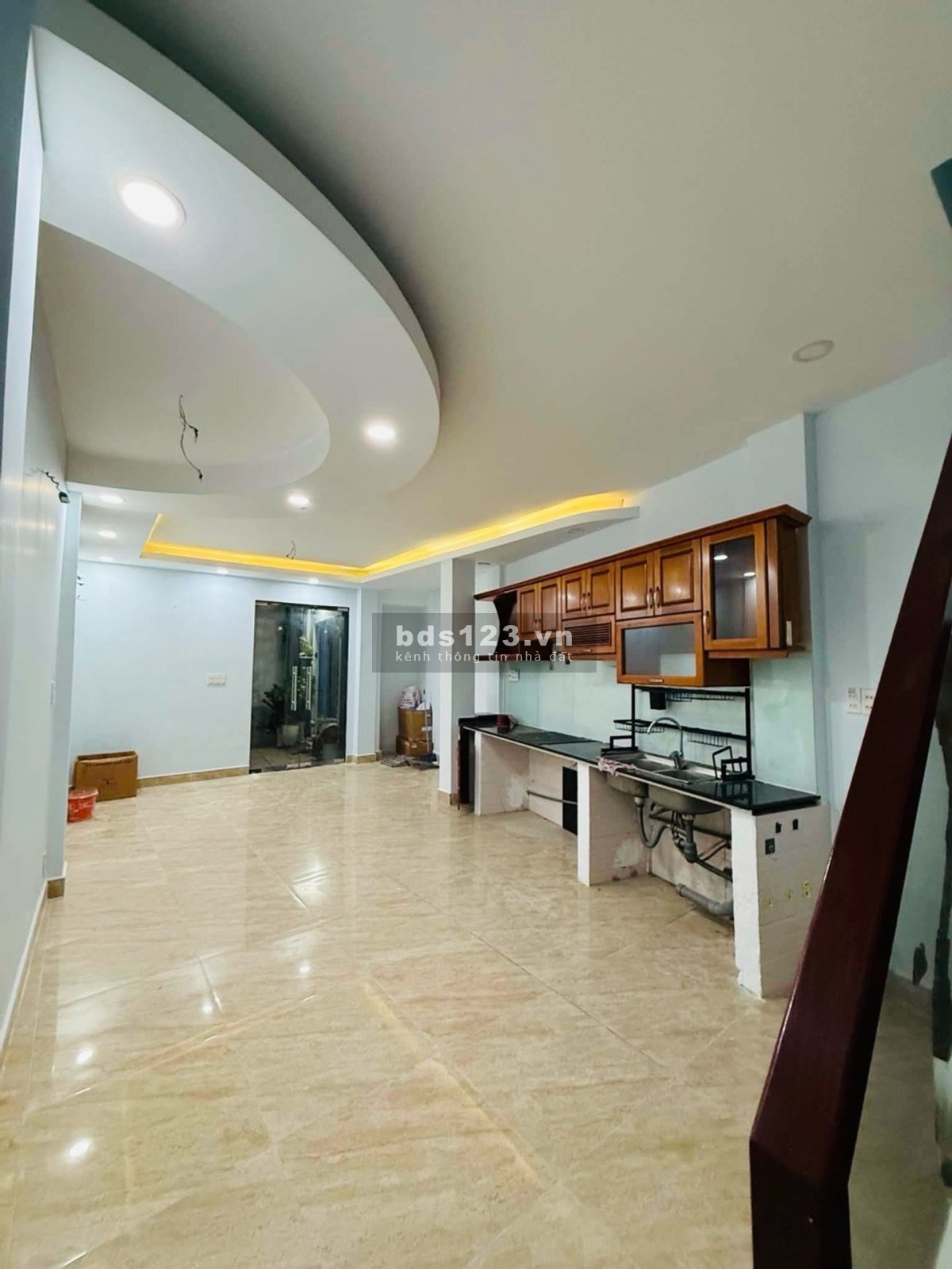 M1007_ Bán nhà 2 tầng - 35m2 - ngang 5m - tại Nguyên Duy Dương,…