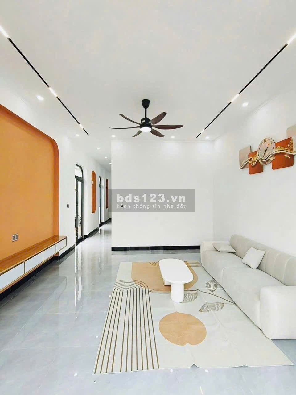 BÁN NHÀ CẤP 4 100M2 SỔ RIÊNG, FULL THỔ CƯ CHỈ 1TY080