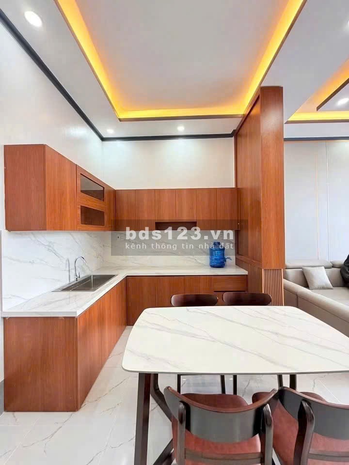 CẢNH BÁO: MUA NHÀ ĐẸP LẠI BỊ TẶNG NGUYÊN BỘ NỘI THẤT XỊN!