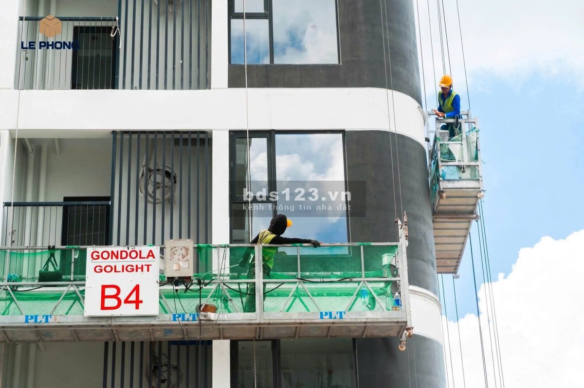 Bán Căn góc 2Pn2wc Bancony Lồi| The Emerald 68 | 73,6 m2 Giá 4,3 tỷ (bao thuế phí)