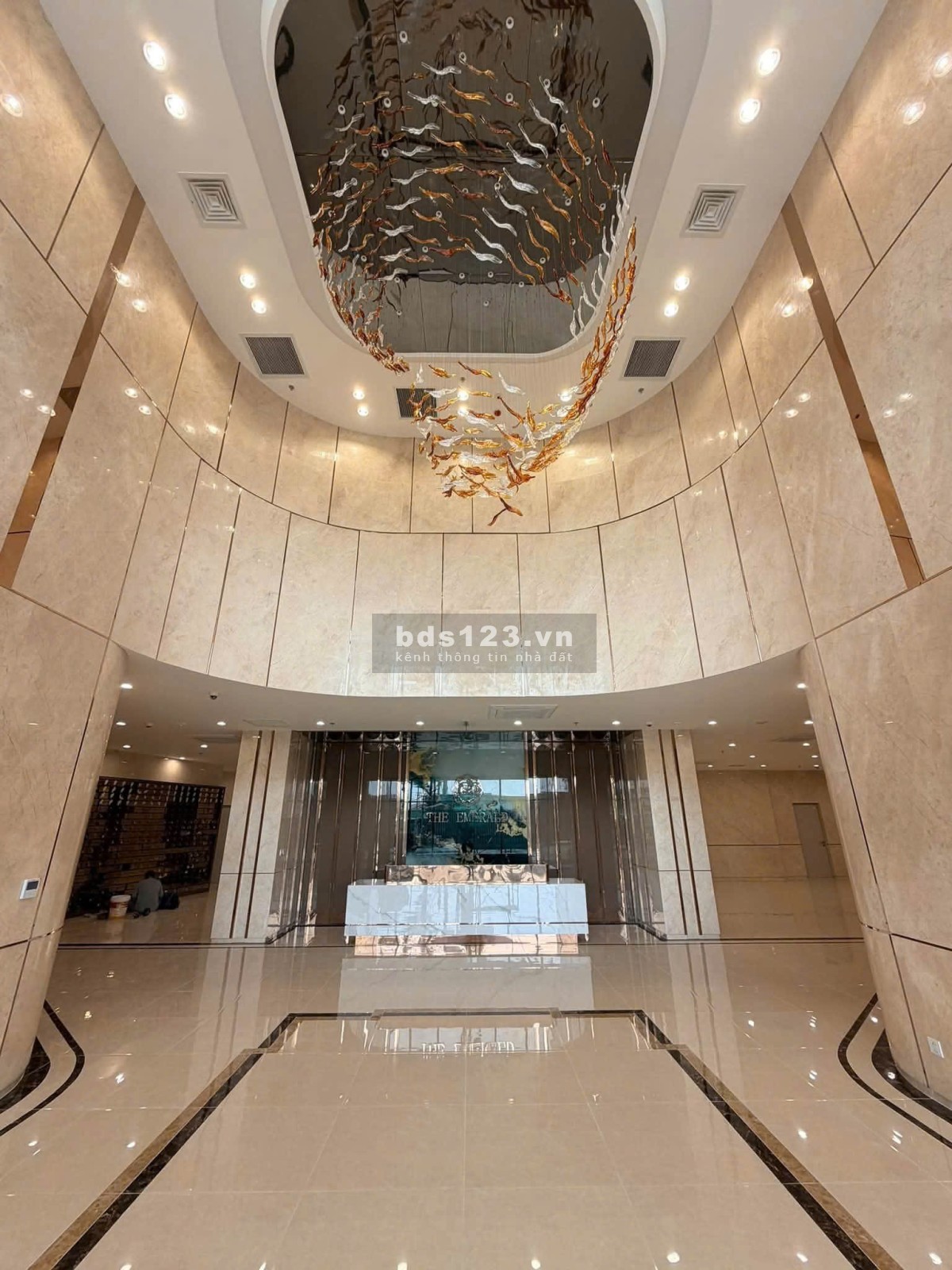 Bán Căn góc 2Pn2wc Bancony Lồi| The Emerald 68 | 73,6 m2 Giá 4,3 tỷ (bao thuế phí)