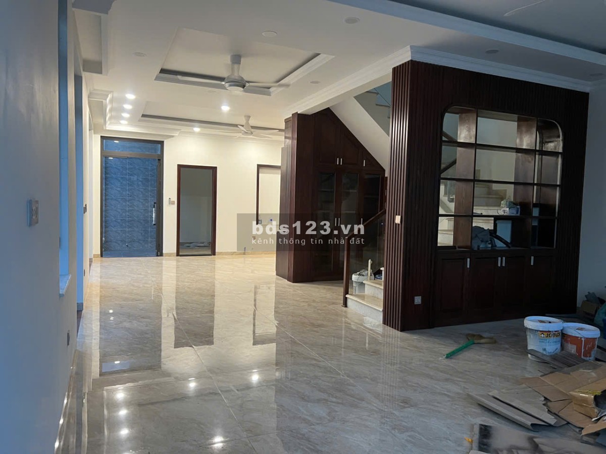Cho thuê nhà biệt thự nguyên căn 200m2 mới xây - Bưng Ông…