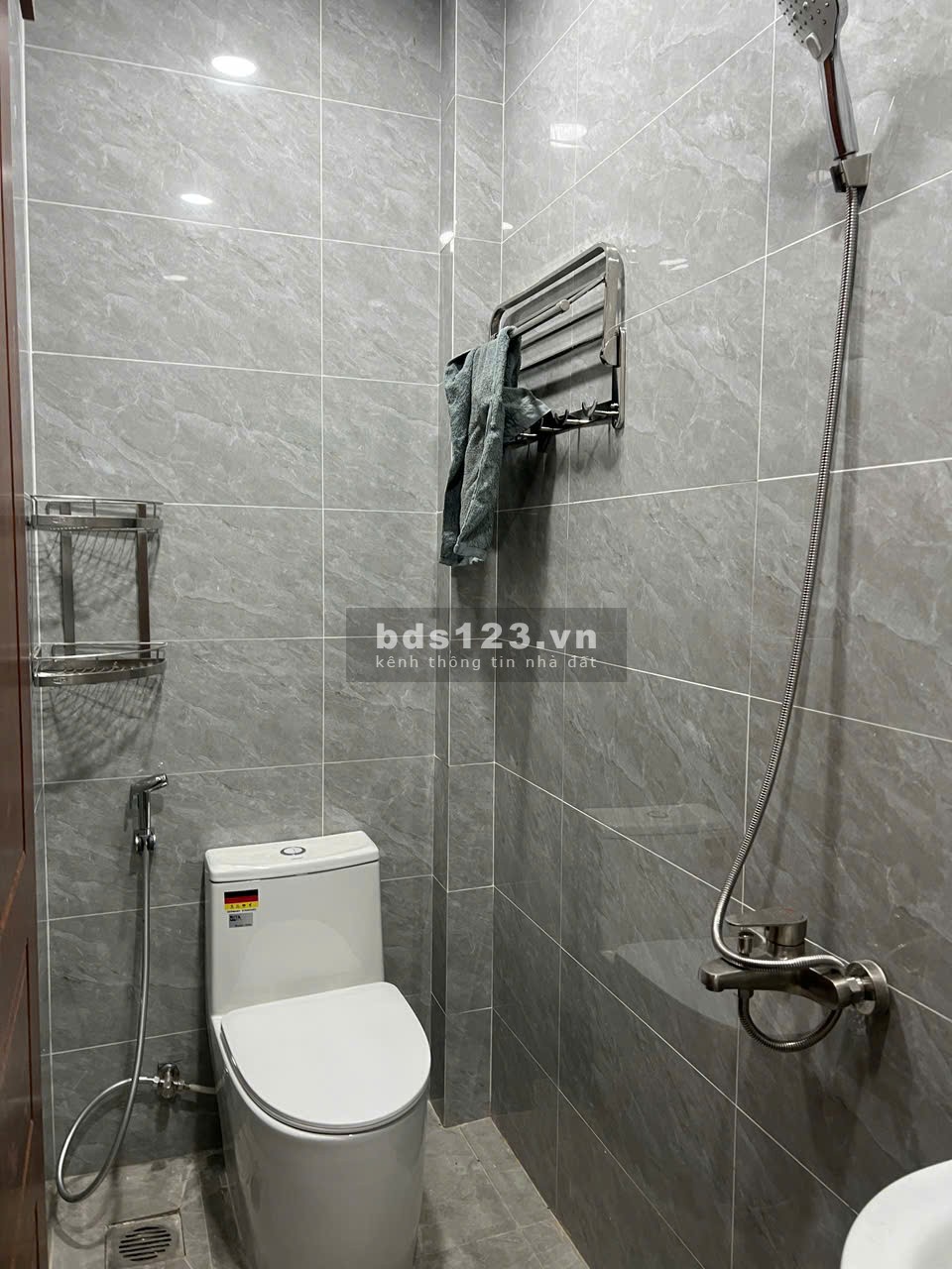 Cho thuê nhà biệt thự nguyên căn 200m2 mới xây - Bưng Ông…