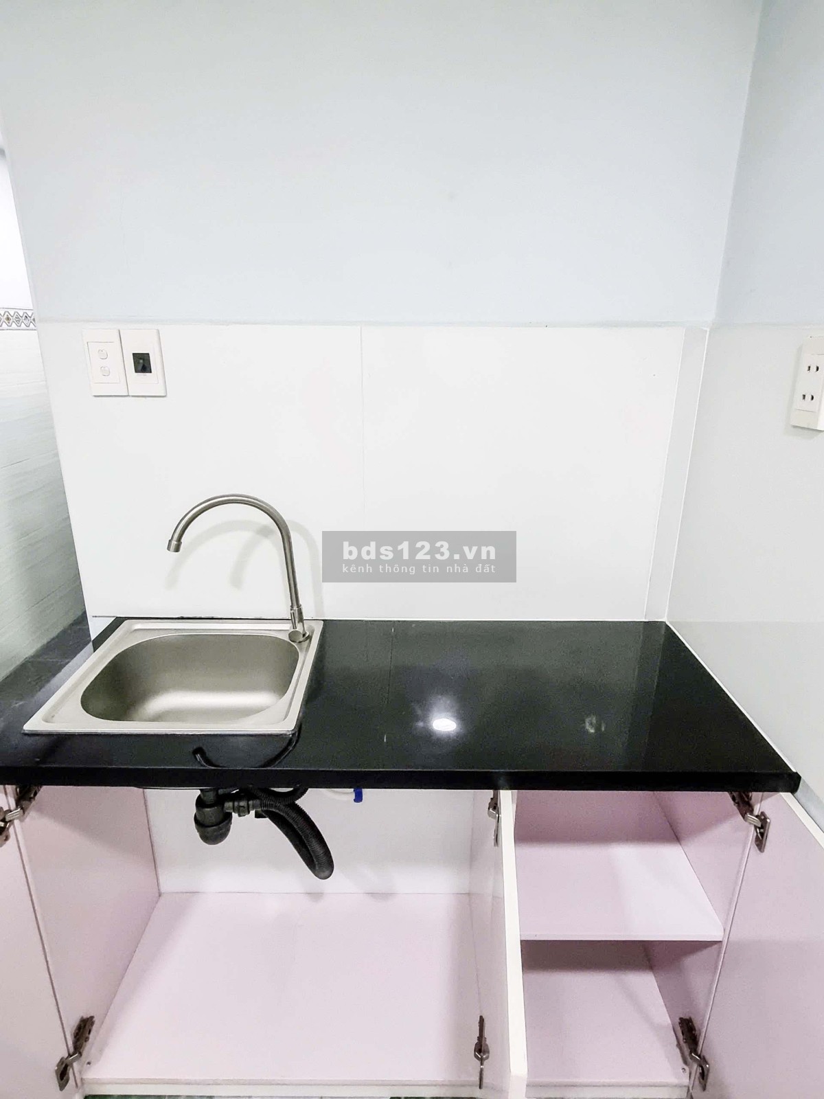(Lầu 1) Cửa Sổ, M.Lạnh inveter 2026 (New) (cách ĐH CN4 chỉ 1 km)