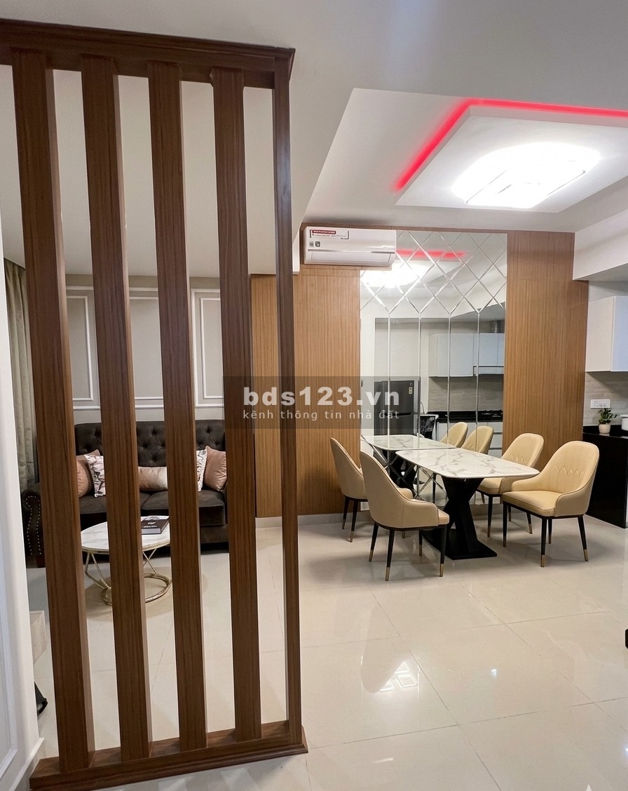 Bán căn góc 84m2 - 2PN2WC The Park Residence - Giá 3.35 tỷ
