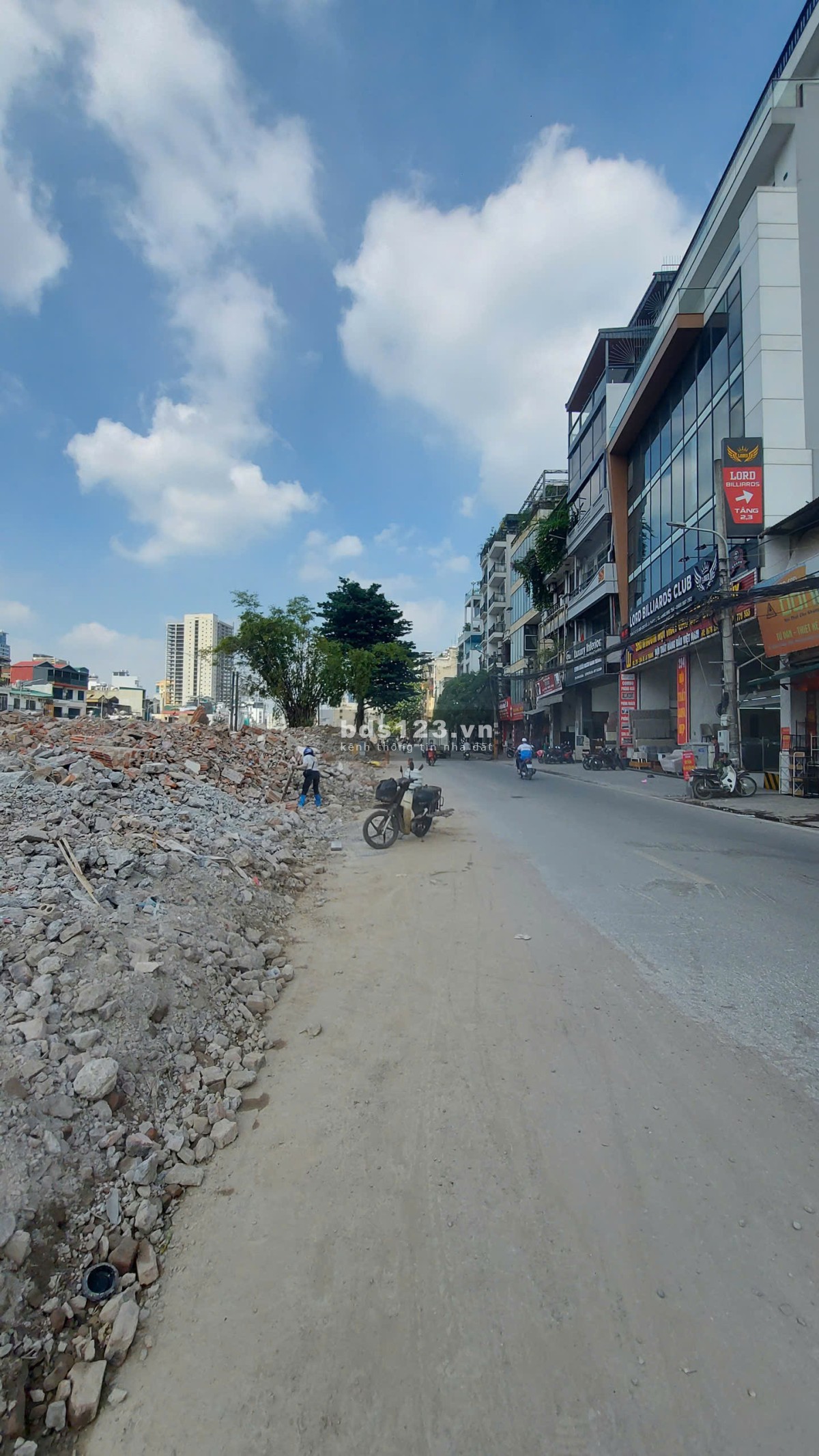 Nhà mặt phố La Thành Vành Đai 1, đối diện dự án trạm sạc…
