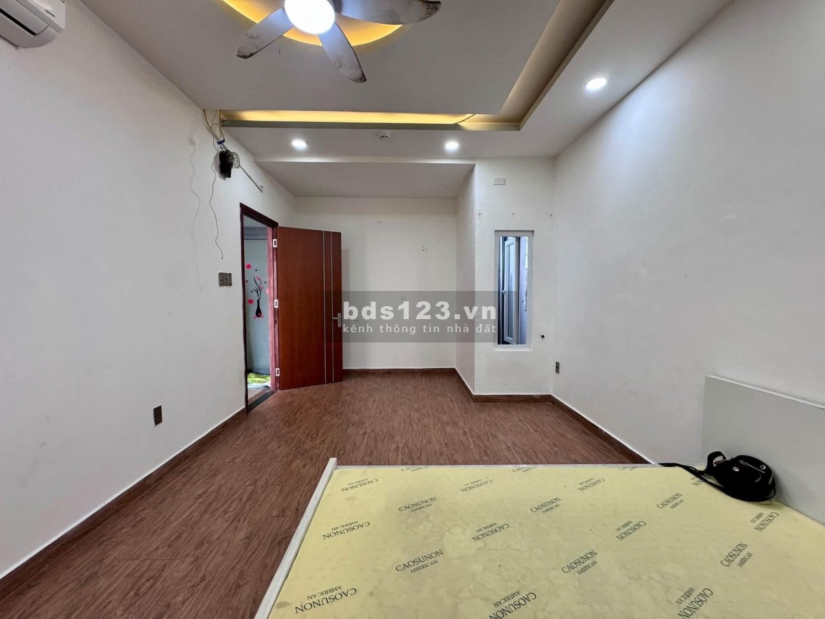 CHO THUÊ CHDV CAO CẤP 1PN TÁCH BẾP - 100M2 - BAN CÔNG THOÁNG MÁT