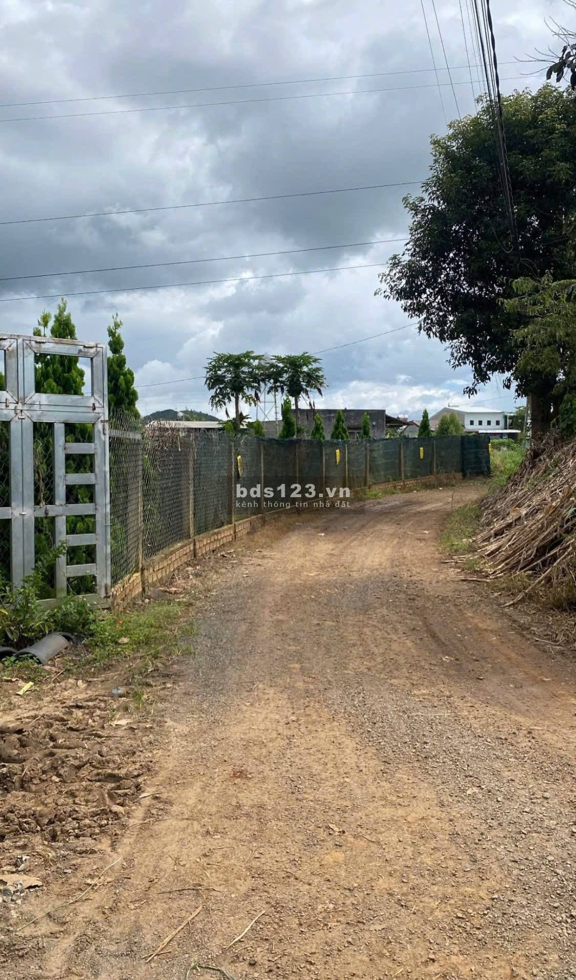 Bán 462m2 Đất Đẹp Hẻm Gần Ngã 3 Hoa Mặt Trời - Đức…