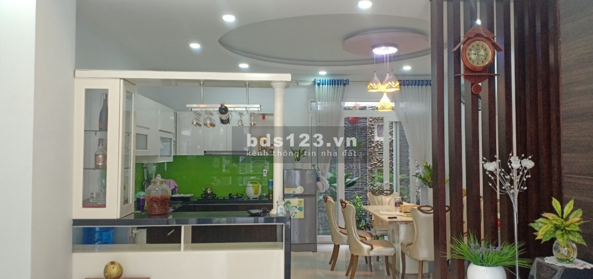 Bán nhà Phúc An City, 5x15m sổ hồng riêng, mặt tiền 12m đối diện công viên