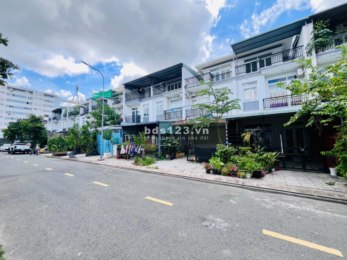 Cùng số tiền đó, bạn chọn mua đất hay rinh luôn nhà Phúc An City 5x20m