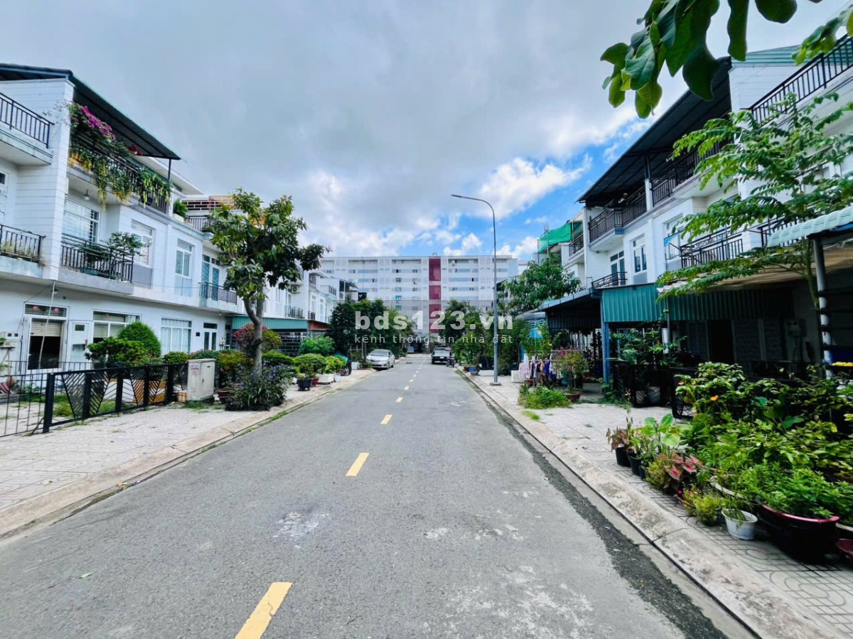 Cùng số tiền đó, bạn chọn mua đất hay rinh luôn nhà Phúc An City 5x20m