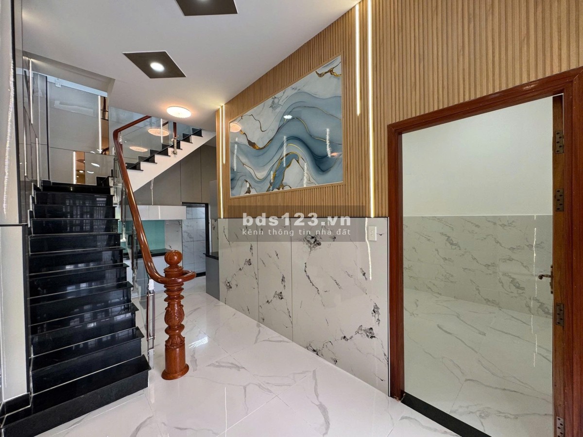 Bán 124m² đất Ngay Cổng chào Bình Dương - Ngang 10m, đường ô…