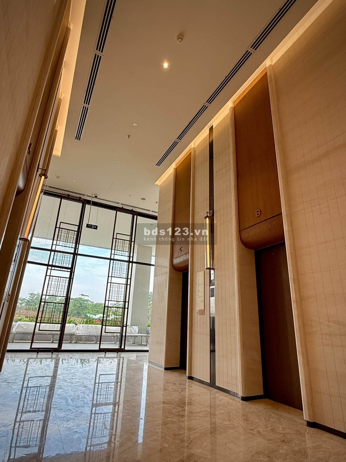 Cần cho thuê Essensia Sky, 3PN, NTCB, 120m2, view đẹp lung linh, giá…