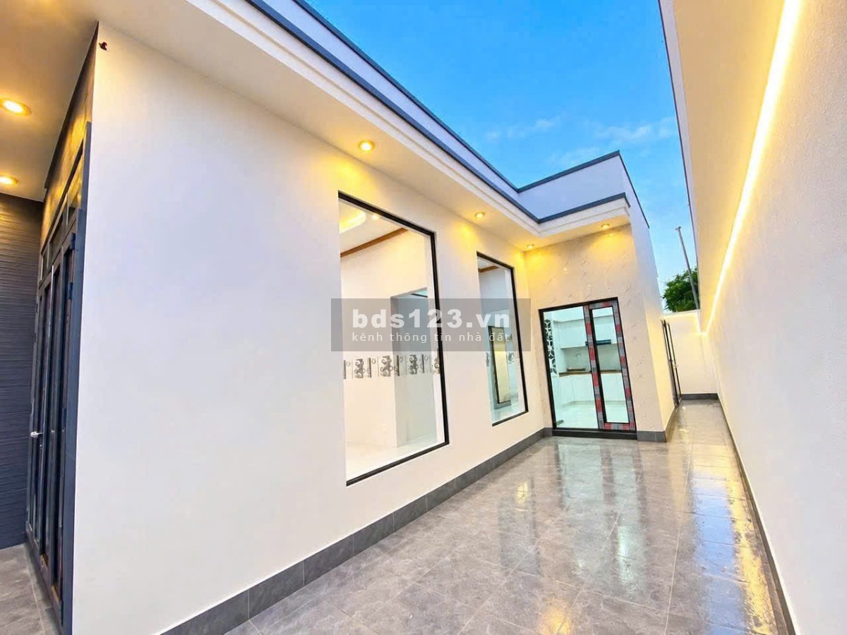 Nhà cấp 4 mới xây 90m2 - Gần chợ Thạnh Phú - Sổ riêng, full…