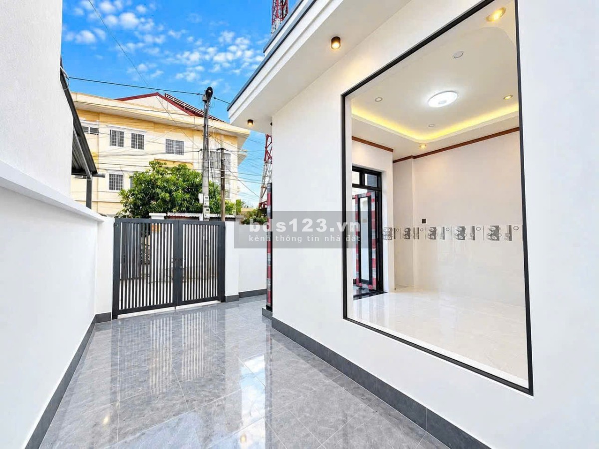 Nhà cấp 4 mới xây 90m2 - Gần chợ Thạnh Phú - Sổ riêng, full…
