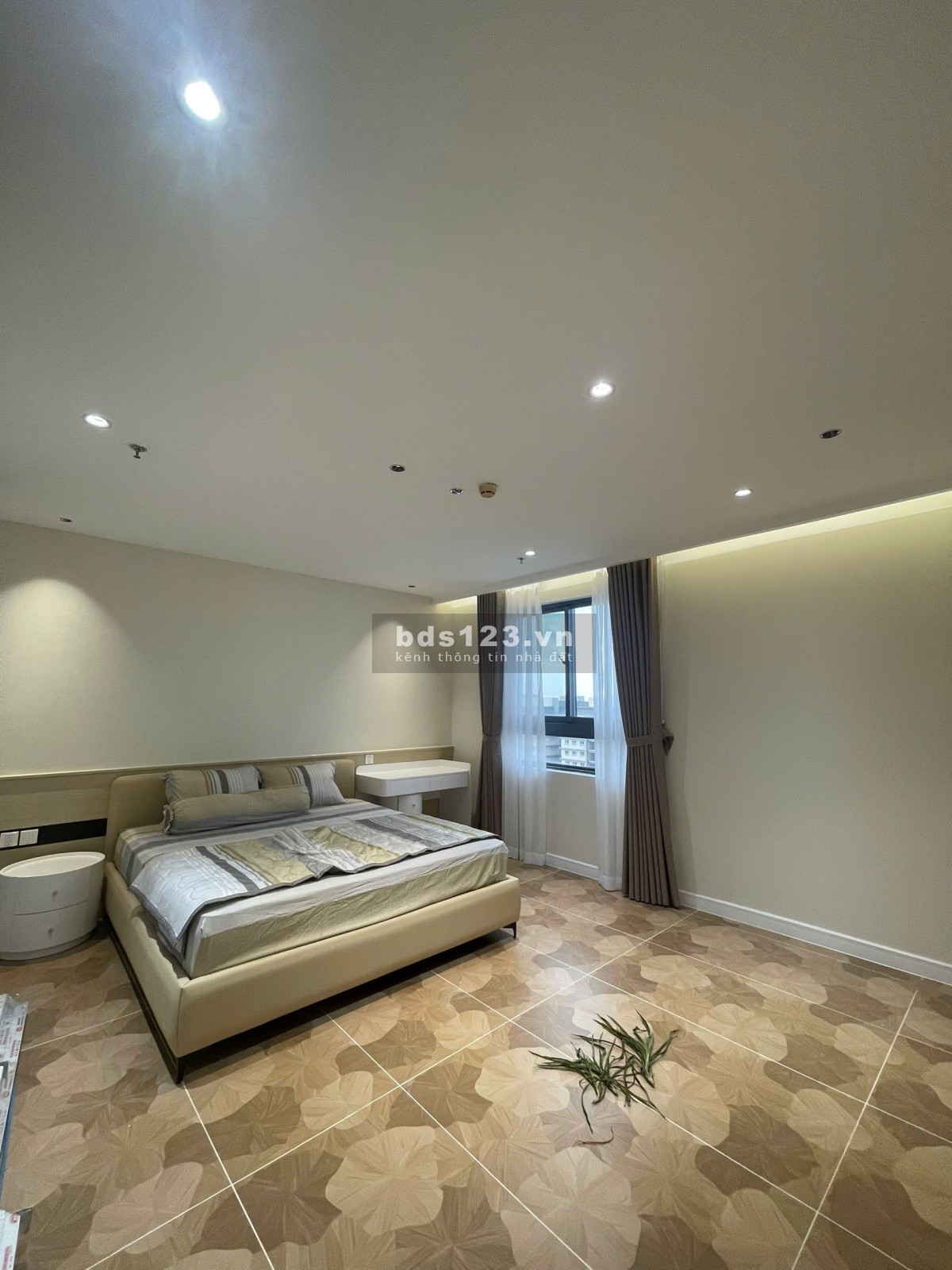 Cho thuê Penthouse Docklands - Nguyễn Thị Thập
