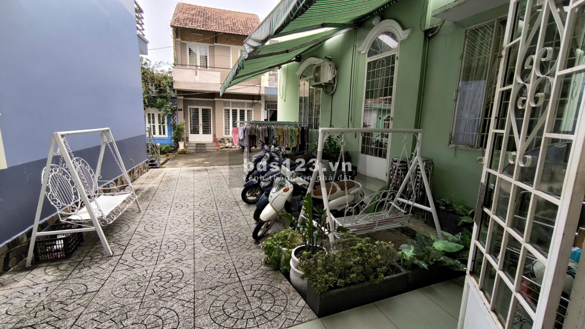 Mặt tiền Quang Trung — kinh doanh + ở, 2 căn liền kề
