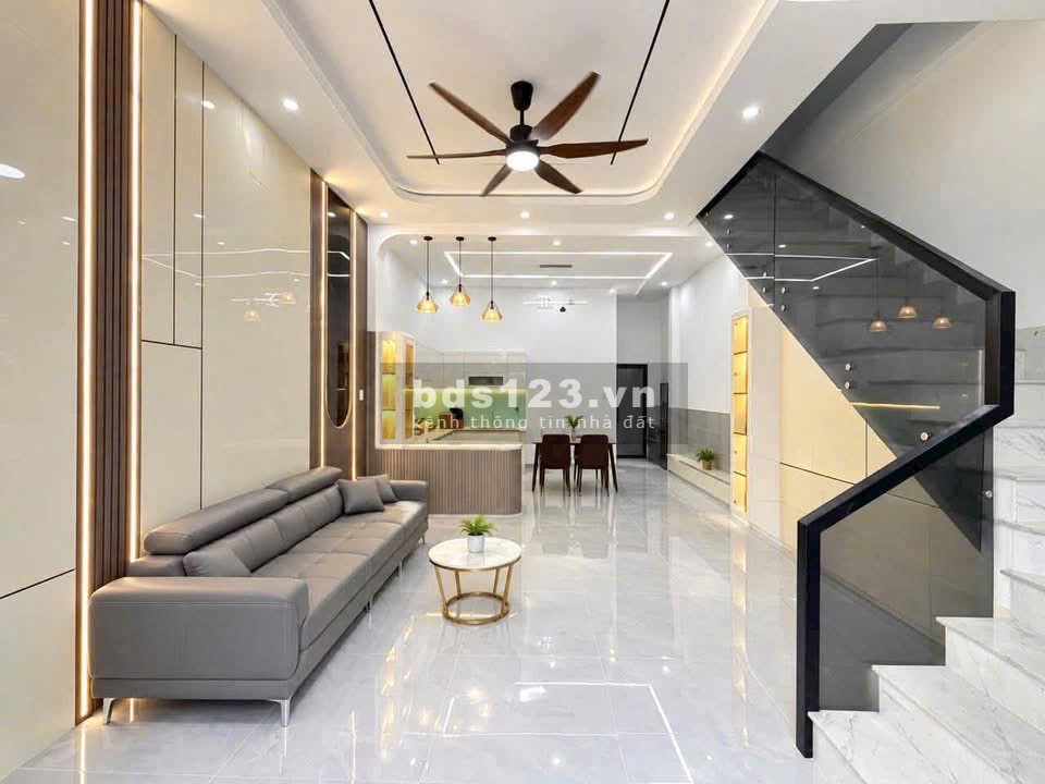 BÁN GẤP NHÀ LẦU MỚI XÂY - 3PN, SÂN Ô TÔ - CHỈ 1 TỶ 690
