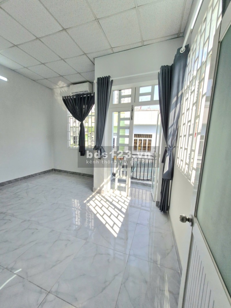 Bán Nhà 72m² Gần Bệnh Viện Lê Văn Thịnh - Ngang 6,3m - Giá 5,5…