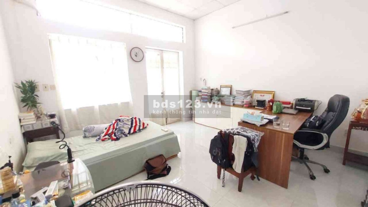 4.5x22m Nhà 3 Tầng Đường 8m Khu Hòa Bình Đầm Sen Ô Tô Vào…