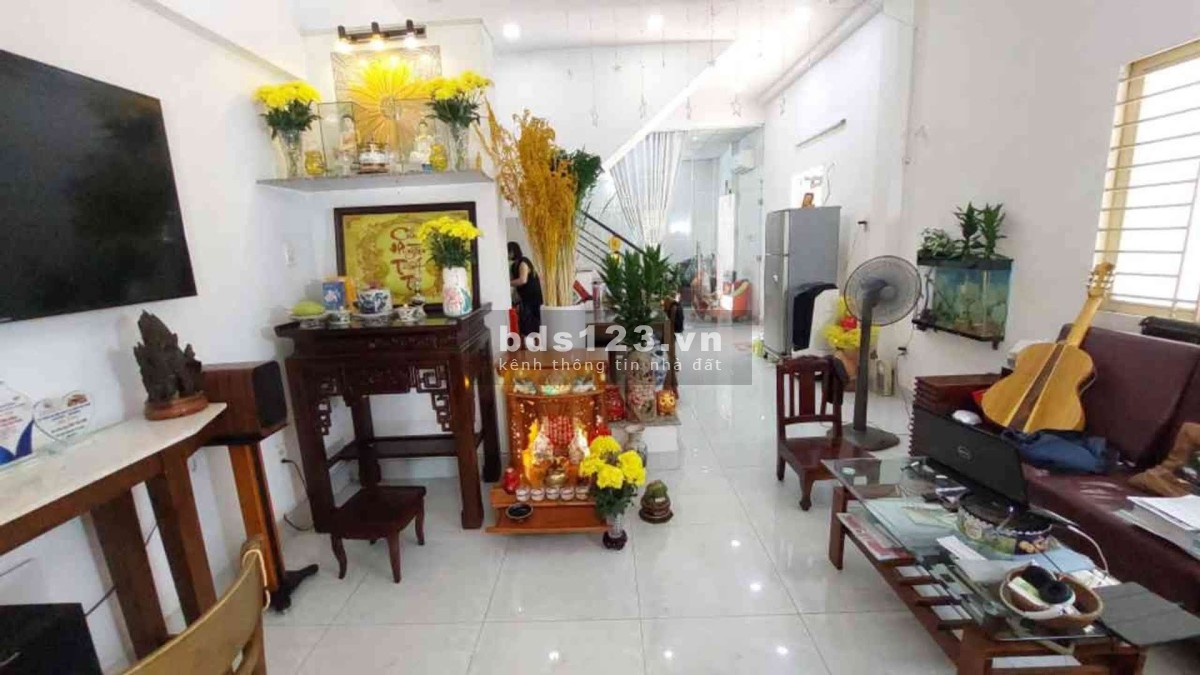 4.5x22m Nhà 3 Tầng Đường 8m Khu Hòa Bình Đầm Sen Ô Tô Vào…