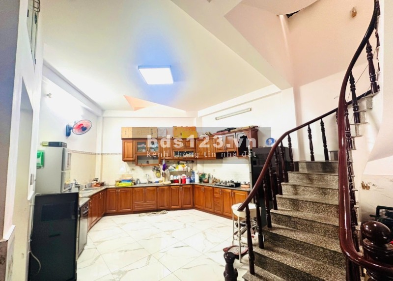 Nhà 3 Tầng Nguyễn Thị Định - 64m² - Nở Hậu - Giá 5,5 Tỷ