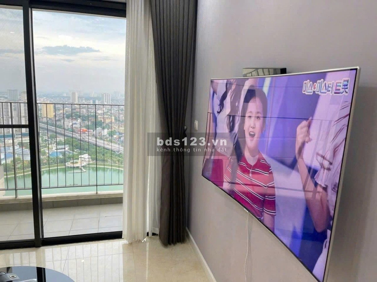 Đi làm về chỉ việc nghỉ - 2PN C6 Vinhomes D'Capitale 82m2 -…