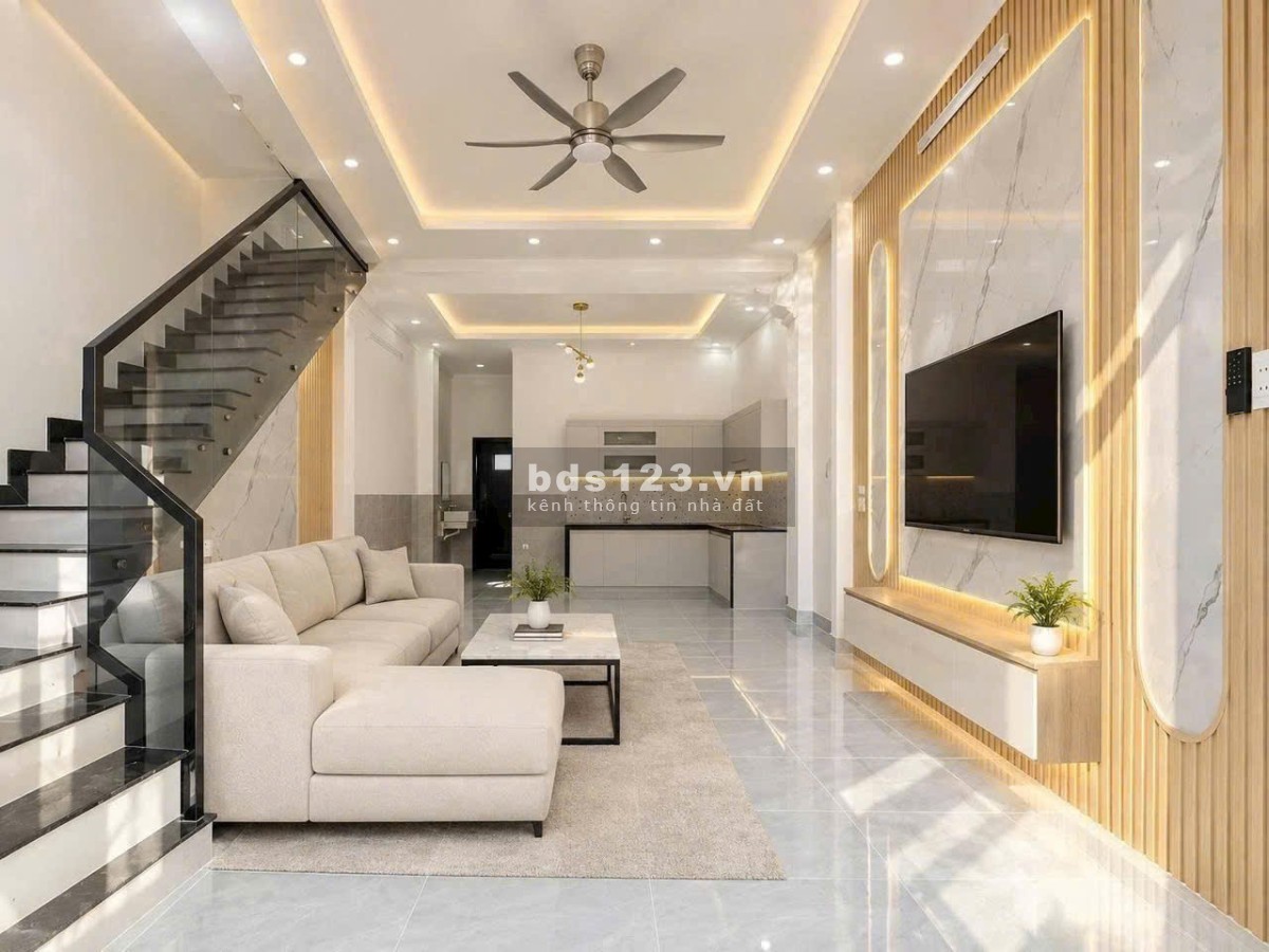 BÁN NHÀ LẦU NGAY GẦN BỬU LONG, CHỈ 700 TR SỞ HỮU NGAY.